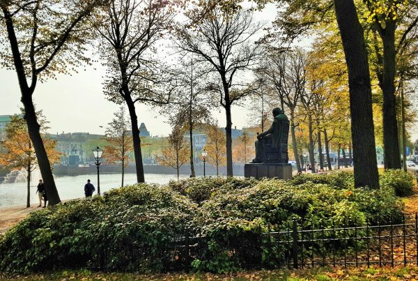 Woningmarkt Haaglanden: drukke zomer, lichte afvlakking van prijsstijgingen