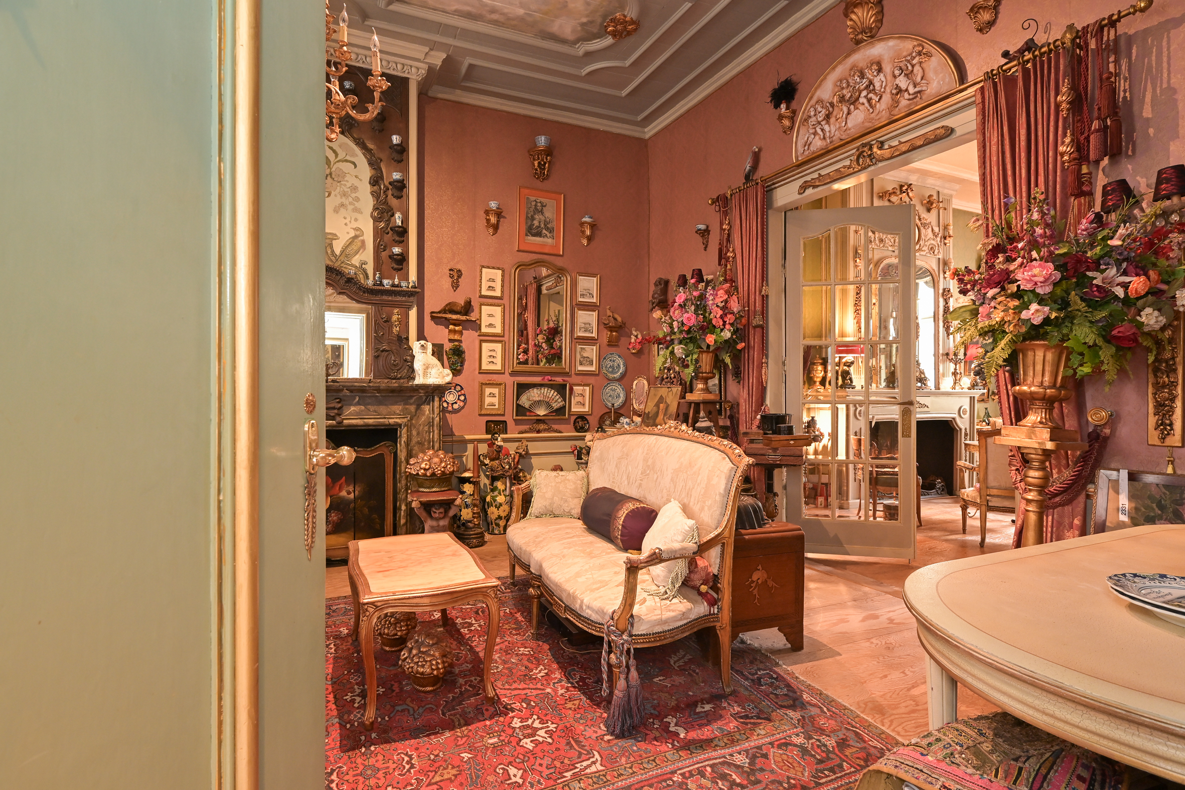 Tussenwoning te koop: Assendelftstraat 14, 'S-Gravenhage